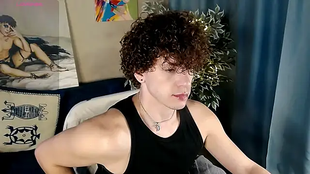 TylerGibson online show from April 23, 3:35 pm