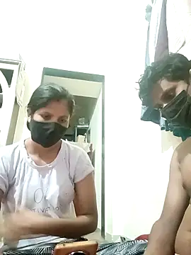 Prajakta123 online show from April 1, 4:37 pm