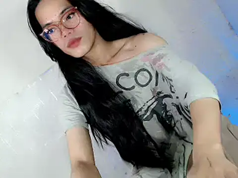 Urhotfucking veronica1 online show from March 7, 6:46 pm