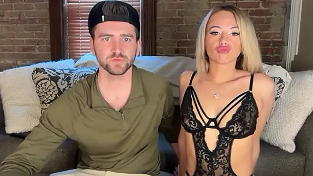 ThePrincessPeach online show from April 9, 10:27 pm