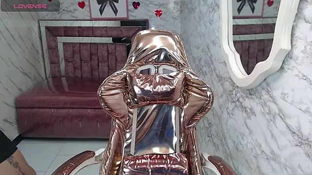 Melisa v online show from February 11, 8:20 pm