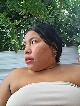 Sweet-Dirty-Storm online show from April 14, 8:47 pm