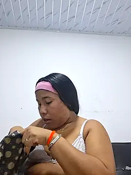 Sweet-Dirty-Storm online show from April 2, 4:08 am