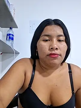 Sweet-Dirty-Storm online show from March 10, 3:32 am