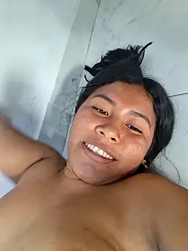 Sweet-Dirty-Storm online show from May 8, 4:33 pm