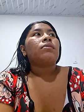 Sweet-Dirty-Storm online show from June 17, 5:29 am