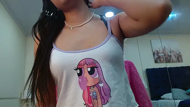 MaddieQuinn online show from March 20, 3:35 pm