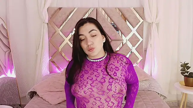 KathiaJenner online show from May 4, 11:13 am