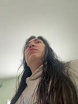 KathiaJenner online show from March 8, 10:40 am