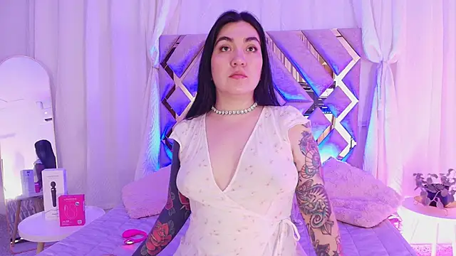 KathiaJenner online show from May 28, 11:05 am