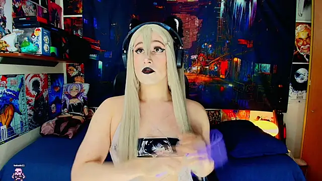 Hakudoll online show from July 18, 10:40 pm