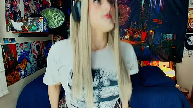 Hakudoll online show from April 13, 11:20 pm