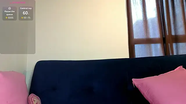 Samantha Ros online show from April 10, 12:56 pm