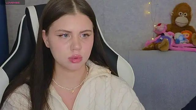 Snapshot of _wifi_ chatting on March 3, 6:37 pm wifi online show from March 3, 6:37 pm