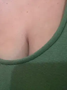 veronica414 online show from March 15, 3:30 pm