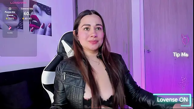 saray mendozaa online show from February 21, 5:37 pm