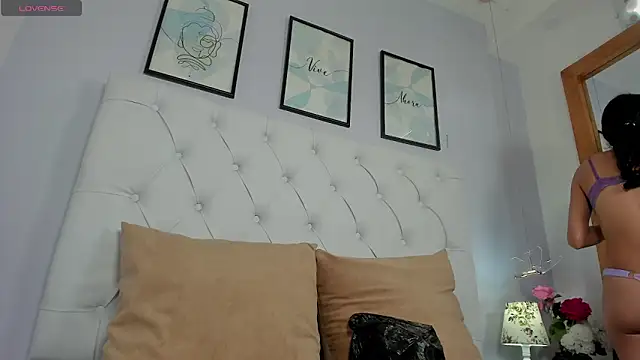 Snapshot of sweett_eyes_ chatting on February 10, 5:12 pm sweett eyes online show from February 10, 5:12 pm