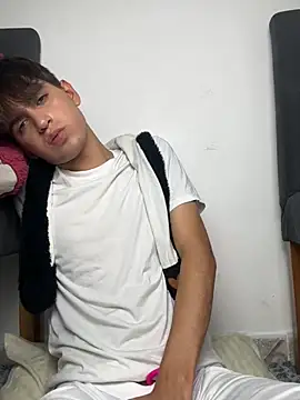 Naim TheKing online show from February 3, 2:53 am