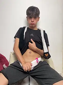 Naim TheKing online show from February 12, 3:50 am