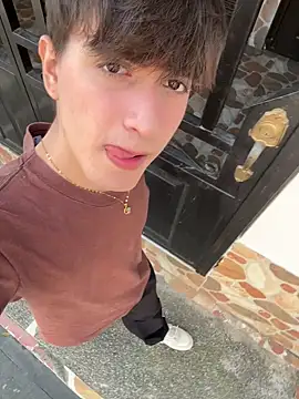 Naim TheKing online show from February 21, 1:35 pm