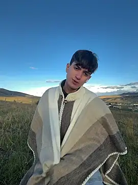 Naim TheKing online show from April 1, 10:39 pm