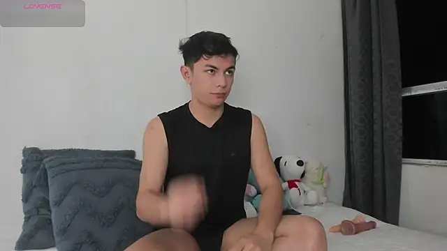 Caydensmit online show from February 22, 4:59 am