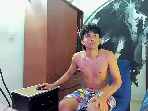 bracth  online show from March 13, 10:20 am