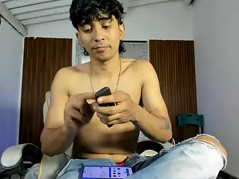 Snapshot of bracth_ chatting on January 31, 7:56 pm bracth online show from January 31, 7:56 pm