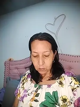 RosseLaure online show from March 5, 1:02 am