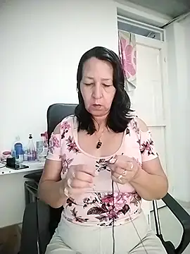 RosseLaure online show from July 15, 3:19 pm