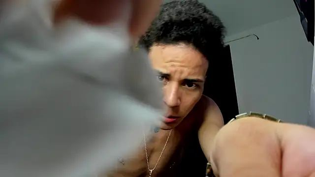 Maxxx bigcockx online show from June 2, 2:55 am