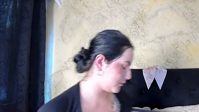 JeniferPowell nm online show from February 4, 6:03 pm