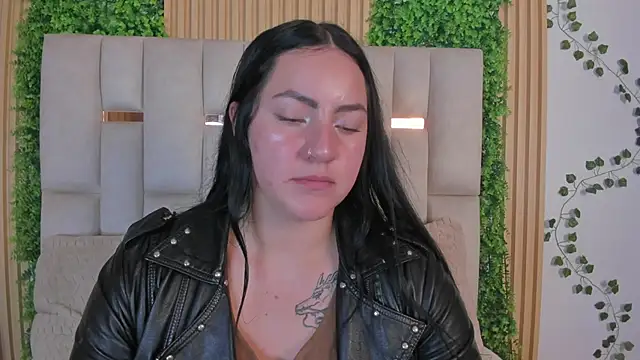 JeniferPowell nm online show from April 15, 7:29 pm