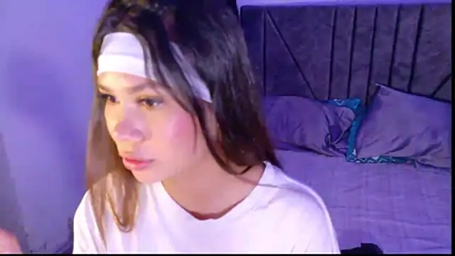 Wendy Mills  online show from February 10, 3:27 am