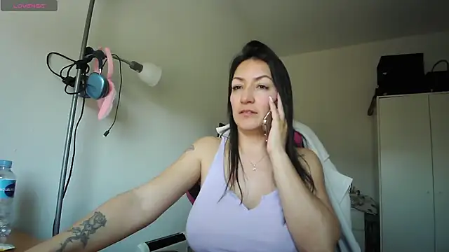 Yulian Milf online show from March 20, 11:11 am