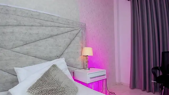 RousSweet- online show from March 2, 9:11 pm