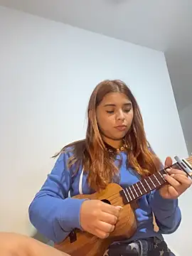 Snapshot of baddieasiantv chatting on February 7, 3:03 am baddieasiantv online show from February 7, 3:03 am