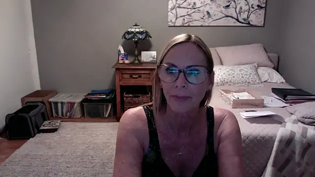 in-tents online show from January 17, 2:26 am