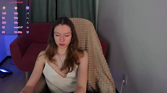 Lilith Grimm online show from April 3, 2:45 pm