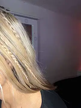 andyy x online show from February 21, 2:35 am