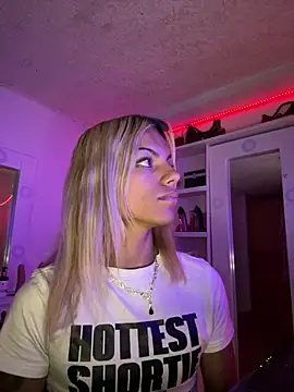 andyy x online show from May 2, 6:02 pm