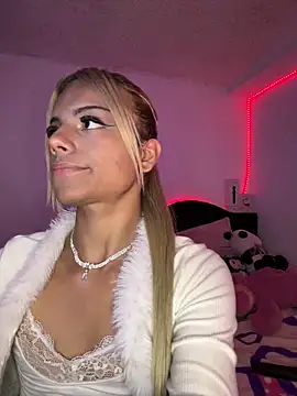 andyy x online show from March 10, 10:47 pm