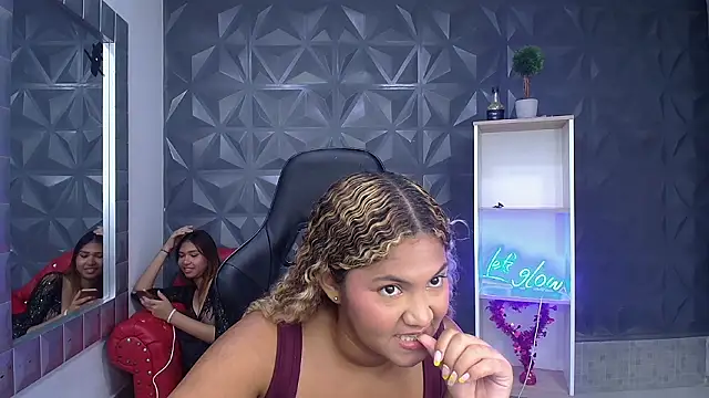 mayli marie online show from February 13, 11:27 pm