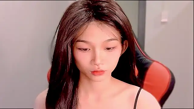 Snapshot of Aegi-Beatrice chatting on February 27, 8:58 am Aegi-Beatrice online show from February 27, 8:58 am