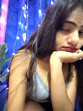 Snapshot of Alisha_Babyy chatting on February 25, 4:56 am Alisha Babyy online show from February 25, 4:56 am