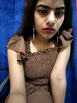 Alisha Babyy online show from April 19, 4:13 am