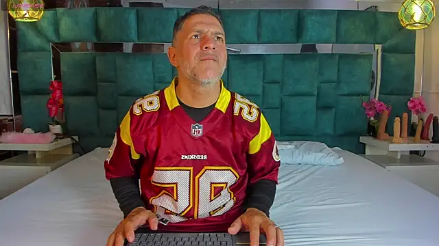 ViceSweet online show from April 6, 3:57 am