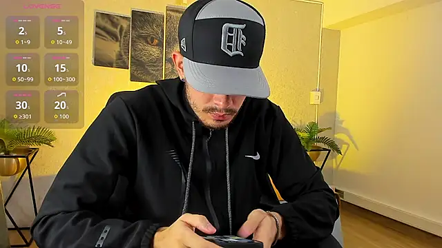 Nils saintt online show from February 6, 3:46 am