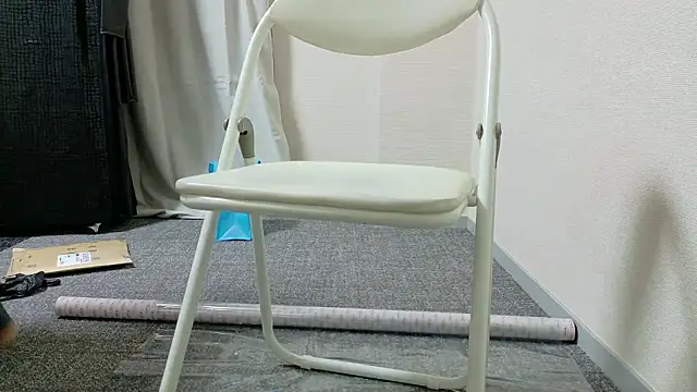 kyuleather online show from February 12, 9:31 am