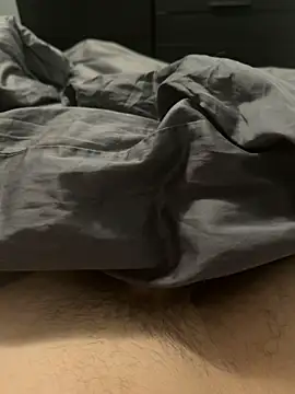 balench online show from January 17, 7:01 am